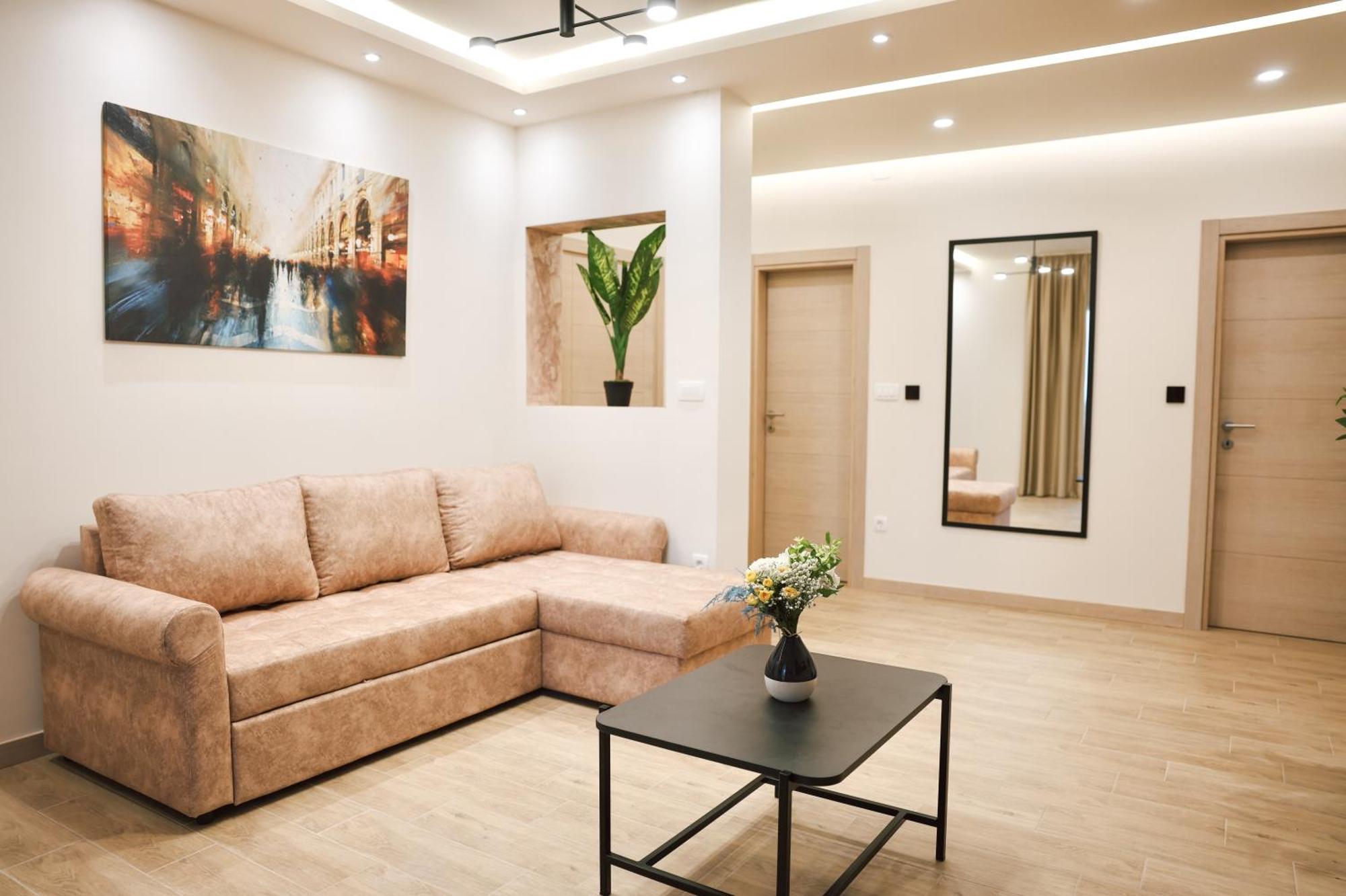 Apartment N & S - Private Parking & 1 Minute To The Herceg Novi